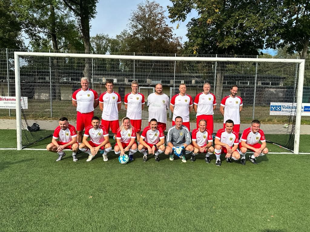 Starker Saisonstart: SVB schlägt Tabellenführer