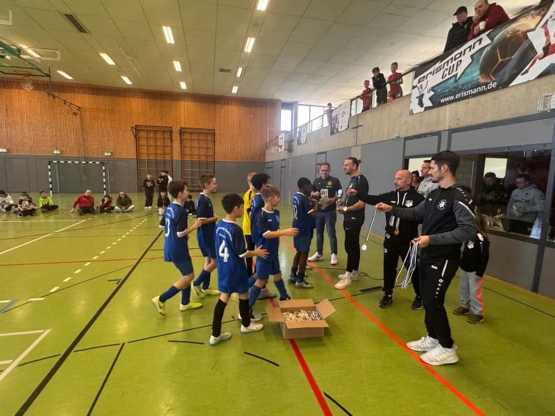 Jugendturnier im Waldstadion: Großes Fest für den Nachwuchs